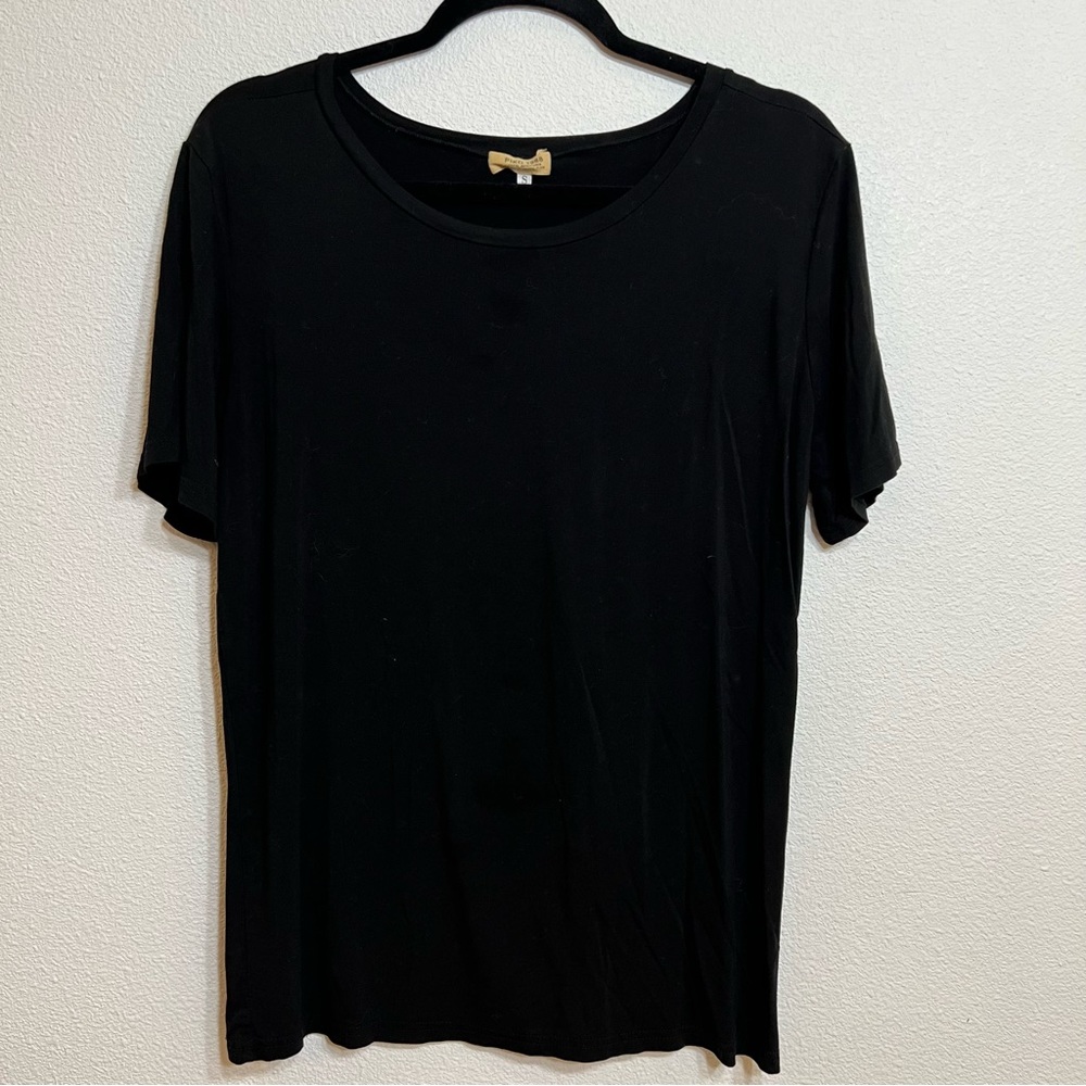Black Piko short sleeve shirt size small